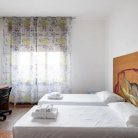 Quiet And Cozy Urban By Wonderful Italy